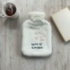 Hello Everyone Yazılı Kurdeleli Beyaz Peluş Sıcak Su Torbası 1 Lt – Yumuşak Kılıf, Uzun Süre Sıcak Tutan Termal Su Torbası